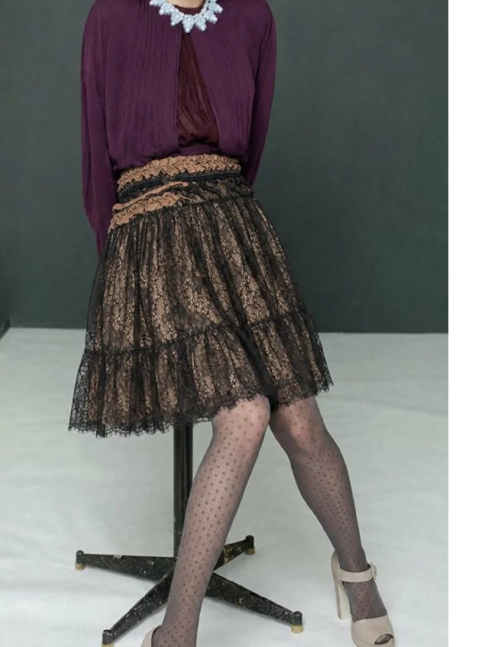 NWT Boutique Y2K Gothic Lace Layered Beaded Mini Skirt (L)